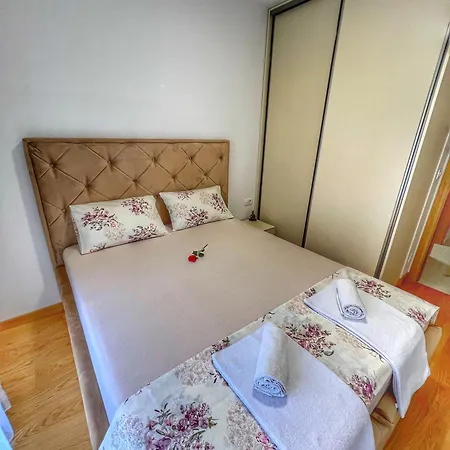 Comfortable And Spacious In A Location